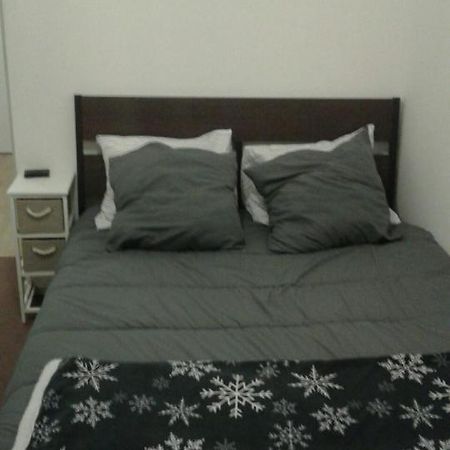 Room-1Km From Disney- เซร์ริส ภายนอก รูปภาพ
