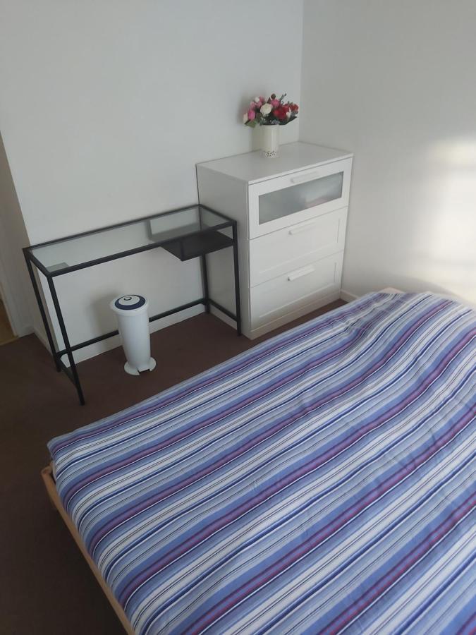 Room-1Km From Disney- เซร์ริส ภายนอก รูปภาพ